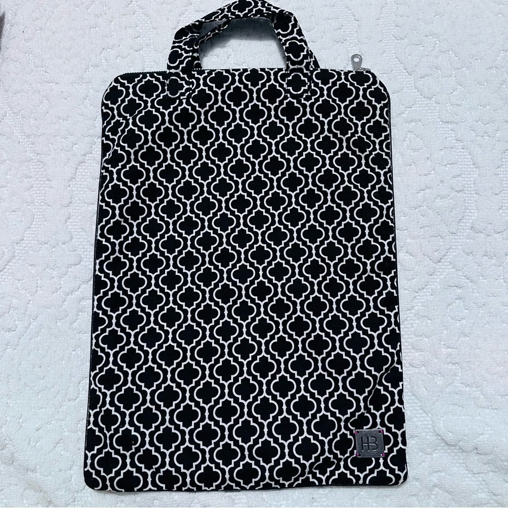 Hudson+Bleecker | Bag | Madison Jetsetter | Pomegranate Pink